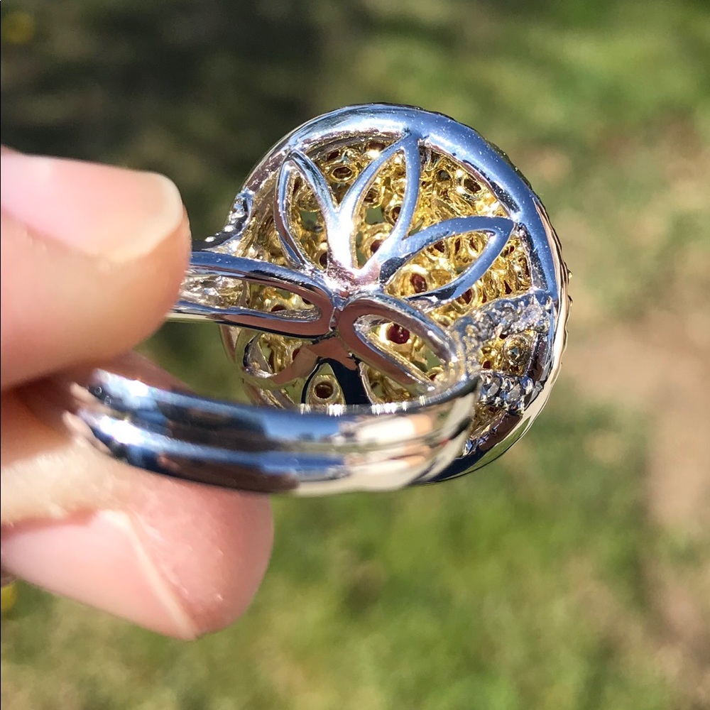 Genuine Ruby &Diamond Ring 18 K Two tone gold ring - Picture 3 of 9